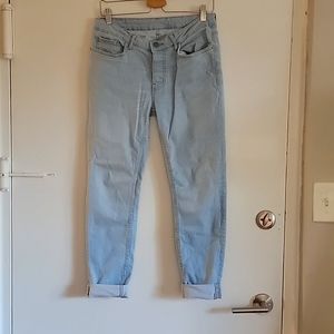 Light Wash Jeans